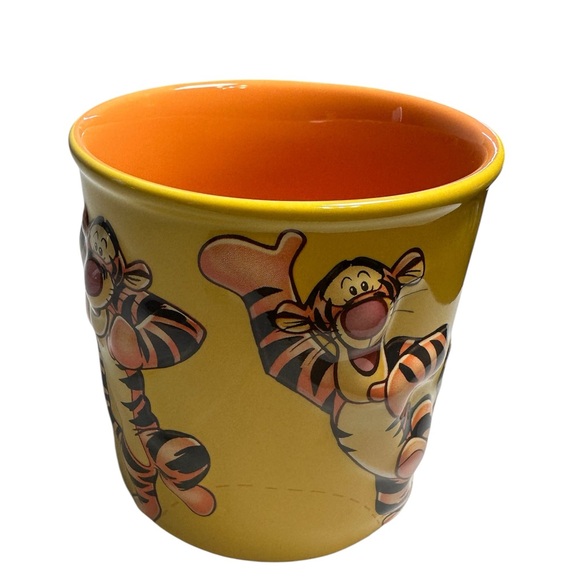 Disney Store Tigger Mug Winnie The Pooh Yellow Orange Cup - Picture 3 of 11